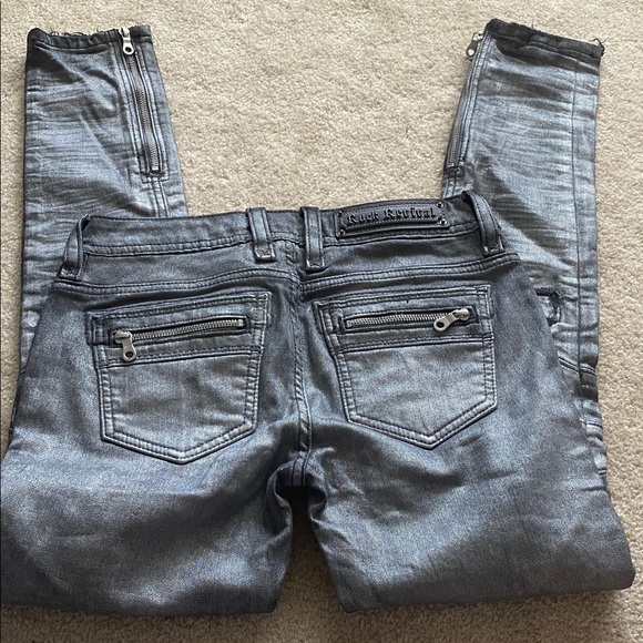 Rock revival NWT silver moto zippered skinny leg jeans - Picture 5 of 12